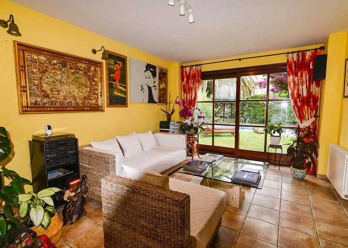 Espectacular Con Piscina Boo De Pielagos